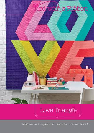 Love Triangle quilt pattern by Jemima Flendt